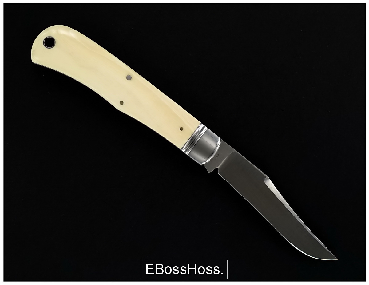 Tony Bose Large Back Pocket (4 5/8-inch closed)